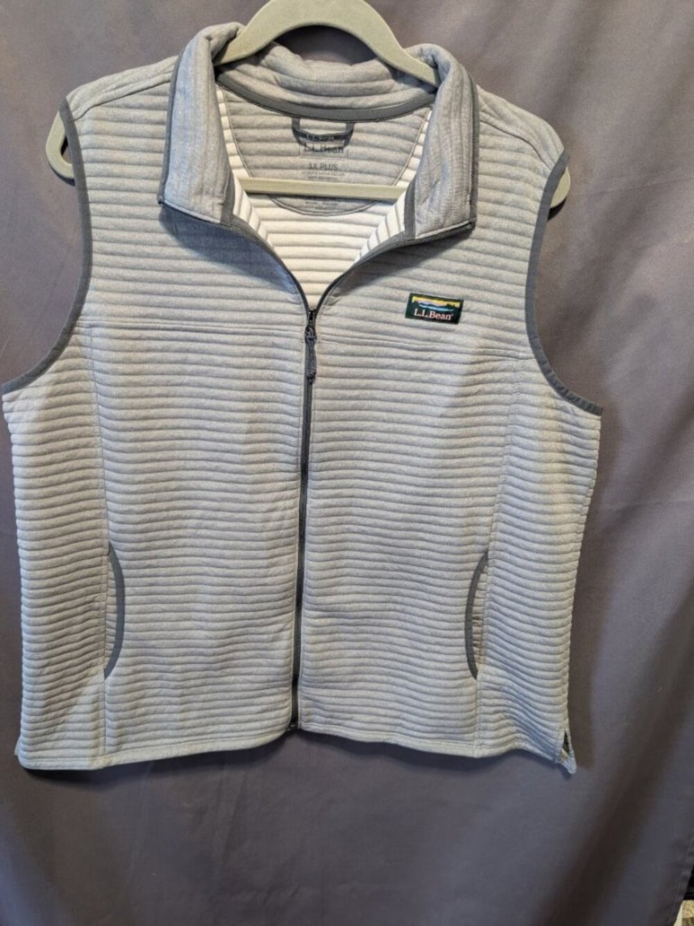 LL Bean Gray Vest Size 1X Plus